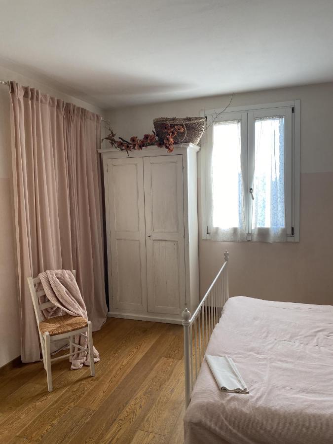 B&B Melloni Street Доло Екстериор снимка