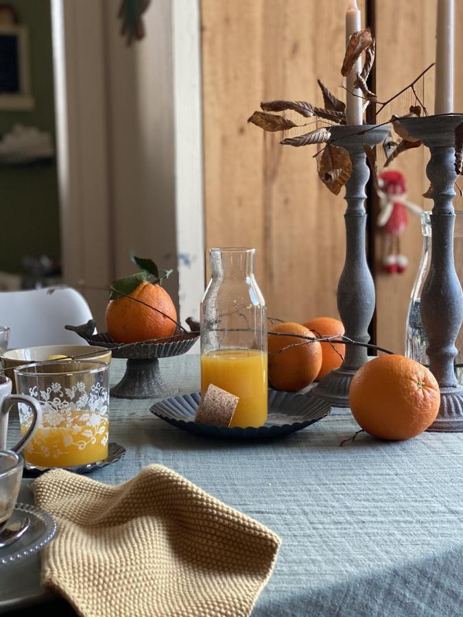 B&B Melloni Street Доло Екстериор снимка