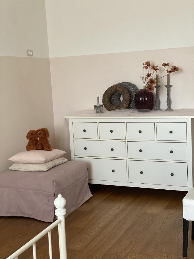 B&B Melloni Street Доло Екстериор снимка