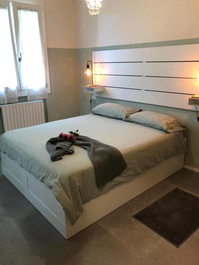 B&B Melloni Street Доло Екстериор снимка