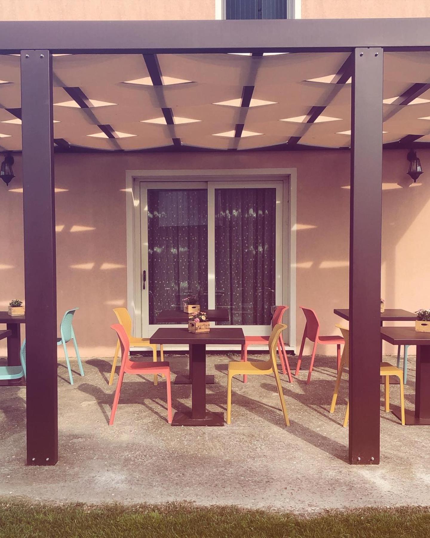 B&B Melloni Street Доло Екстериор снимка